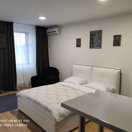 Apartament Studio In The Center Kiszyniów Zewnętrze zdjęcie