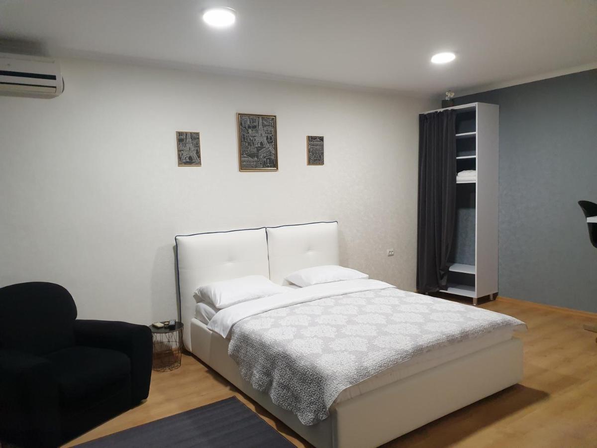 Apartament Studio In The Center Kiszyniów Zewnętrze zdjęcie