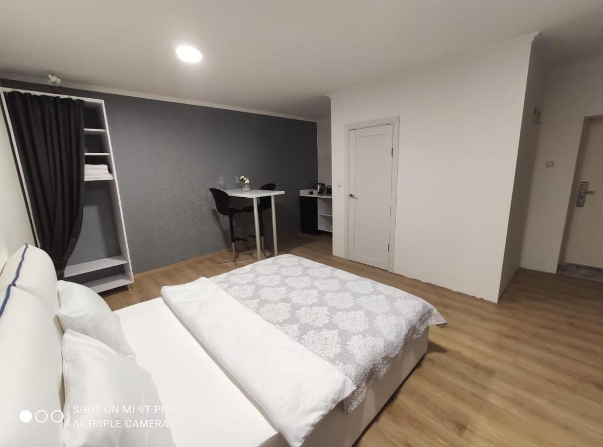 Apartament Studio In The Center Kiszyniów Zewnętrze zdjęcie