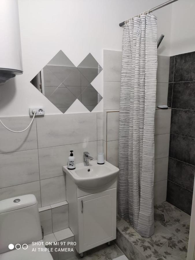 Apartament Studio In The Center Kiszyniów Zewnętrze zdjęcie