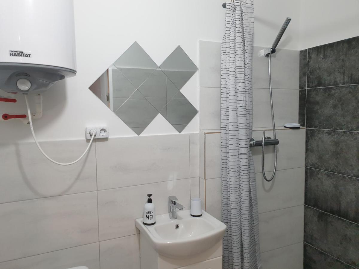 Apartament Studio In The Center Kiszyniów Zewnętrze zdjęcie